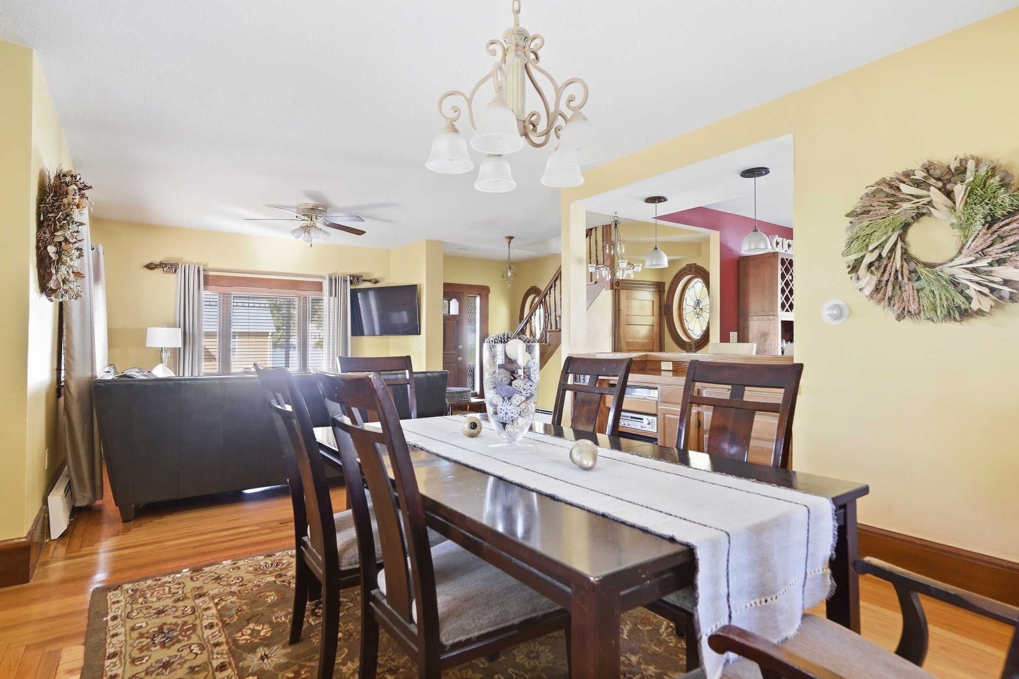 27 Arthur St, Methuen, MA Photo #8