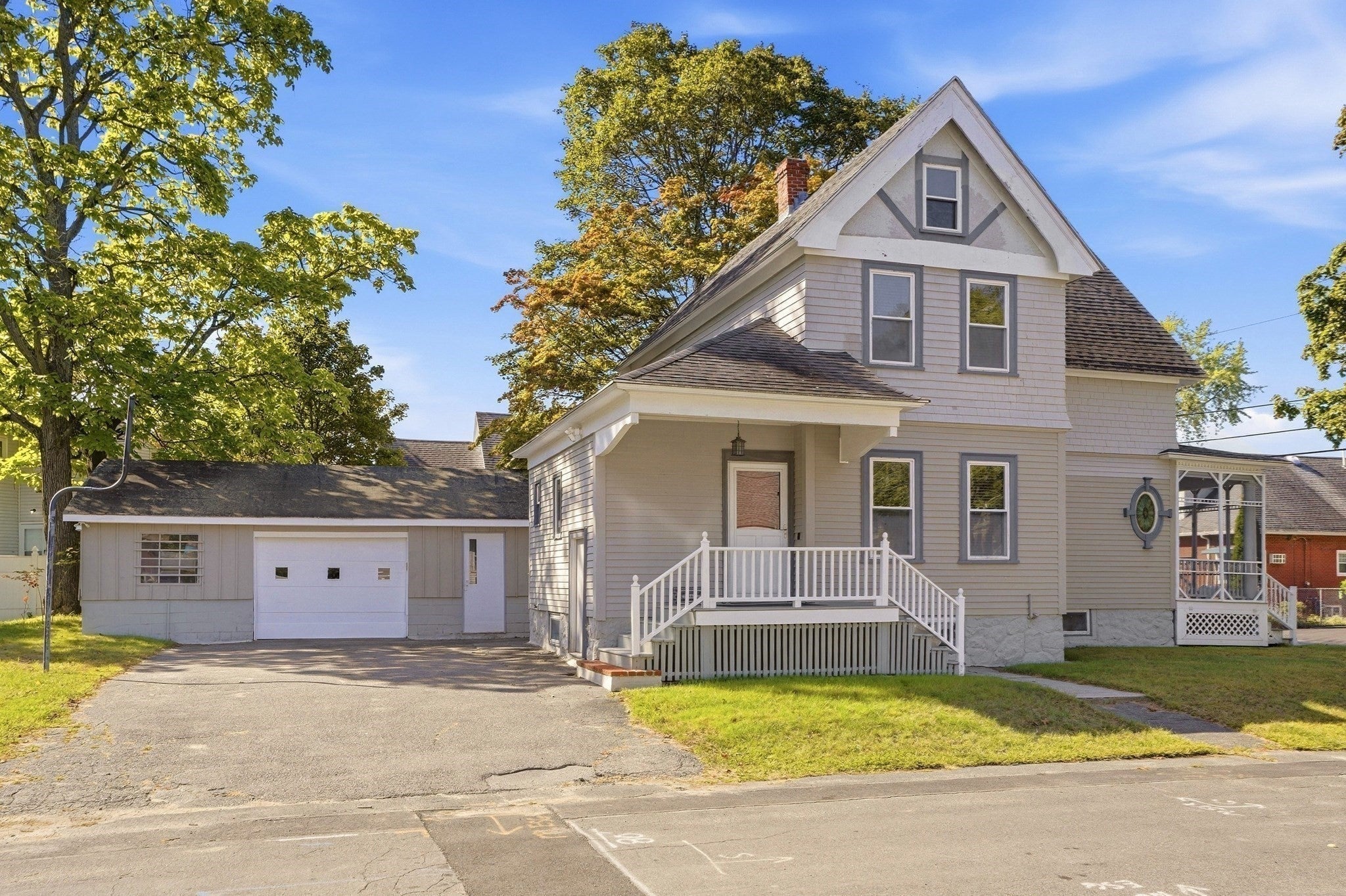27 Arthur St, Methuen, MA Photo #34