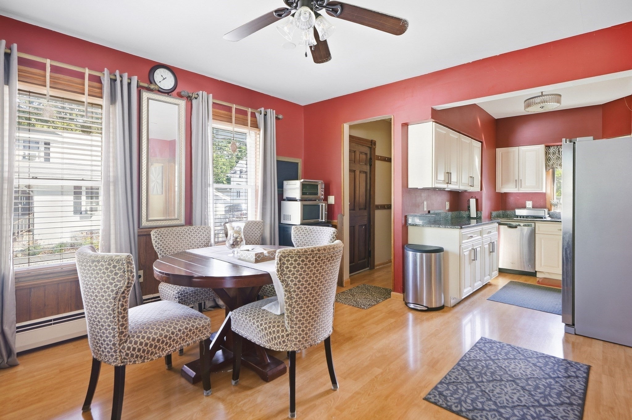 27 Arthur St, Methuen, MA Photo #11