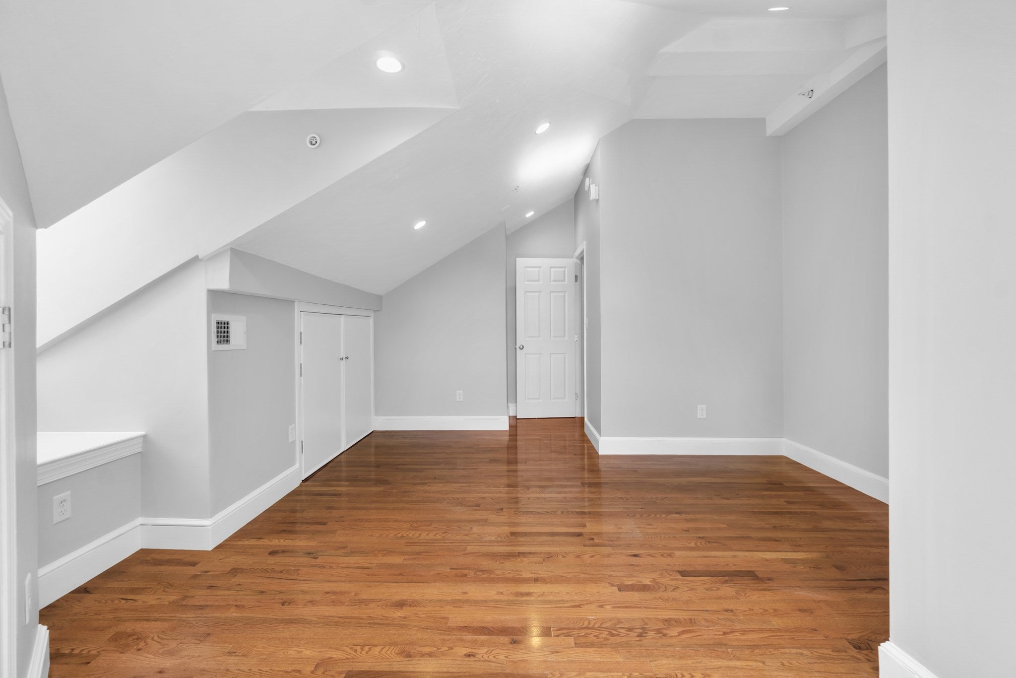 55 Sunnyside ST #3, Boston, MA, 55 Sunnyside ST #3, Boston, MA Photo #23