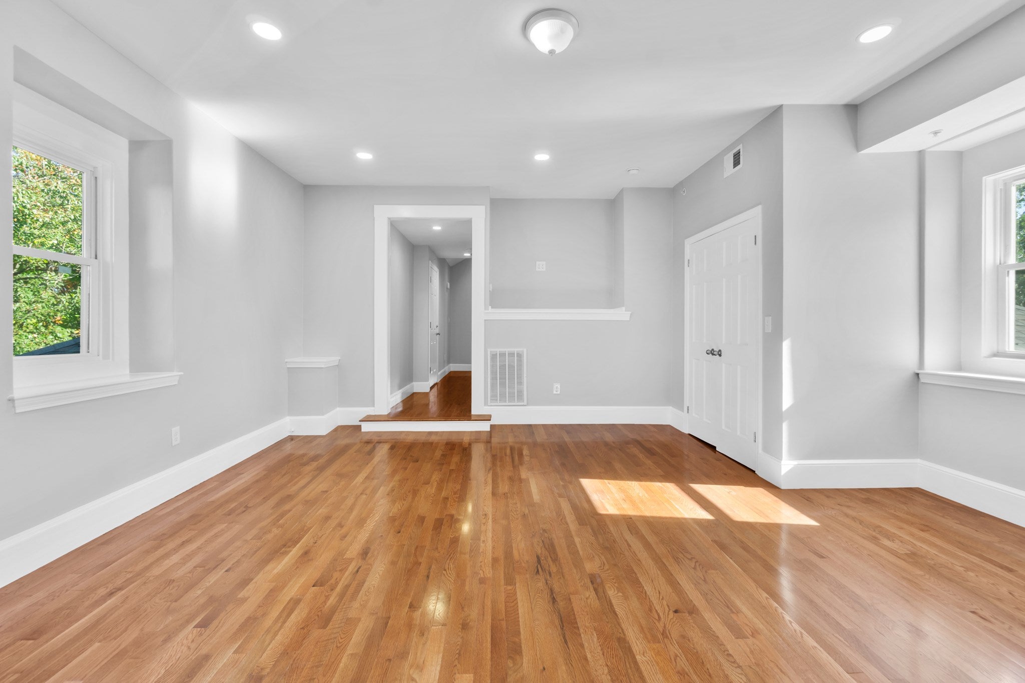 55 Sunnyside ST #3, Boston, MA, 55 Sunnyside ST #3, Boston, MA Photo #6