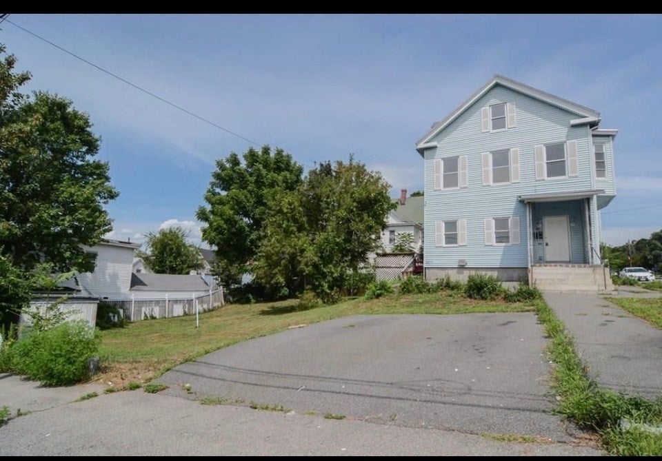 102 3rd St #2, Lowell, MA, 102 3rd St #2, Lowell, MA Photo #11