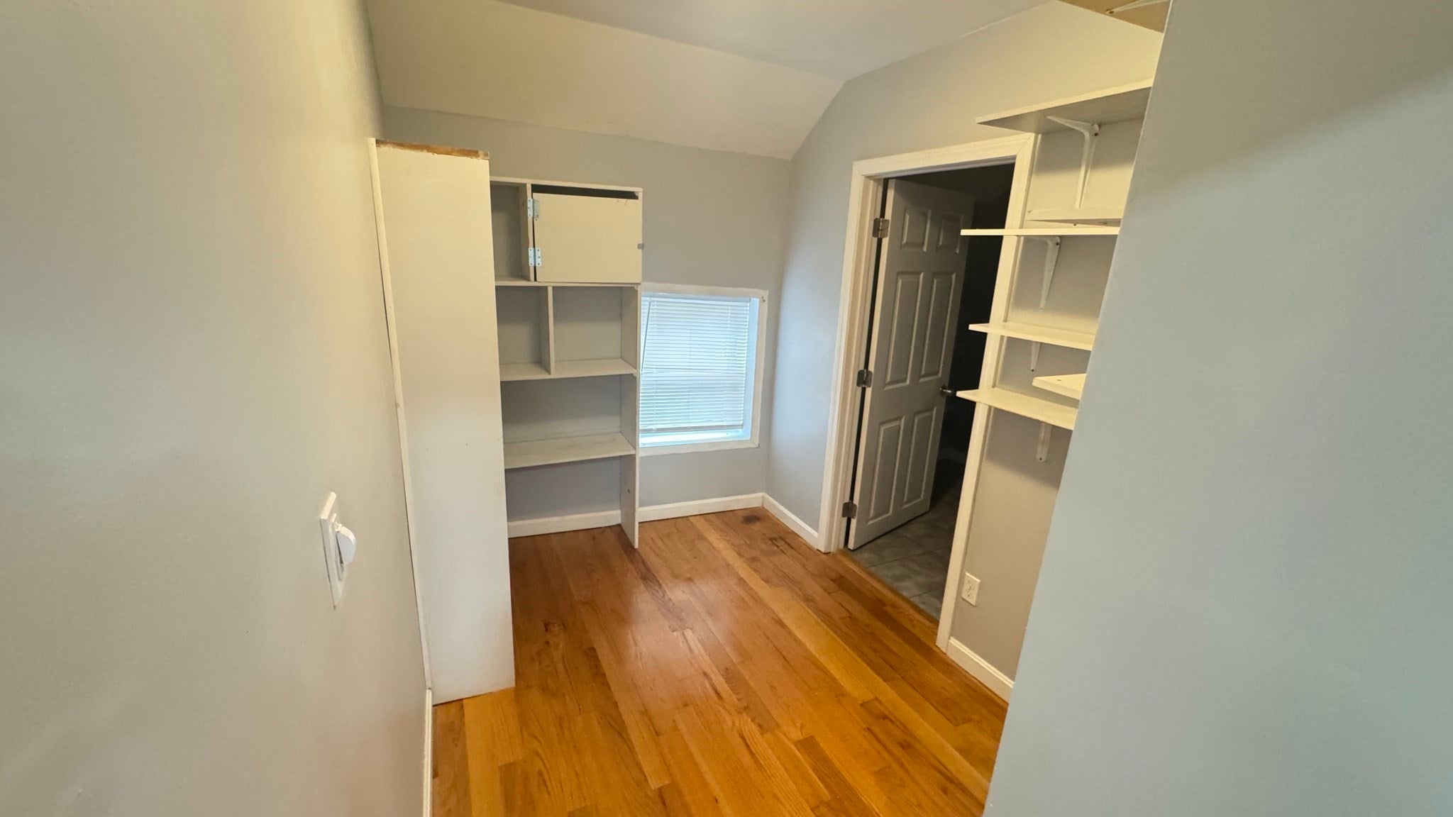 102 3rd St #2, Lowell, MA, 102 3rd St #2, Lowell, MA Photo #4