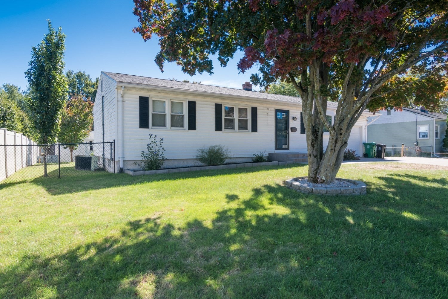 Photo of 17 Pickering Street, Chicopee, MA