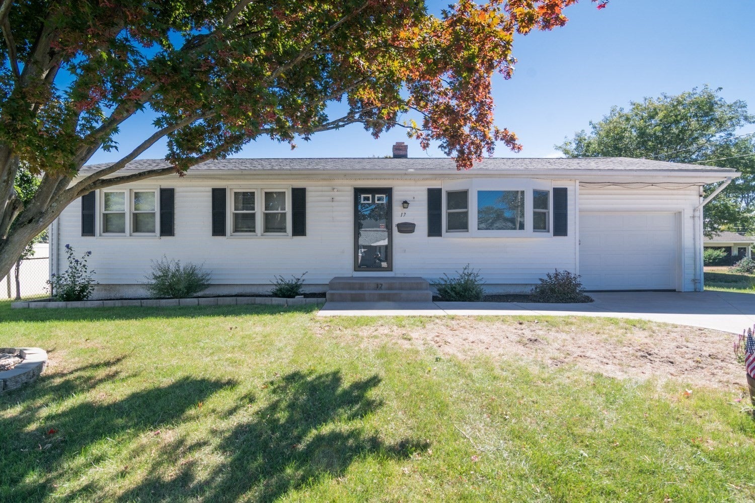 17 Pickering Street, Chicopee, MA, 17 Pickering Street, Chicopee, MA Photo #2