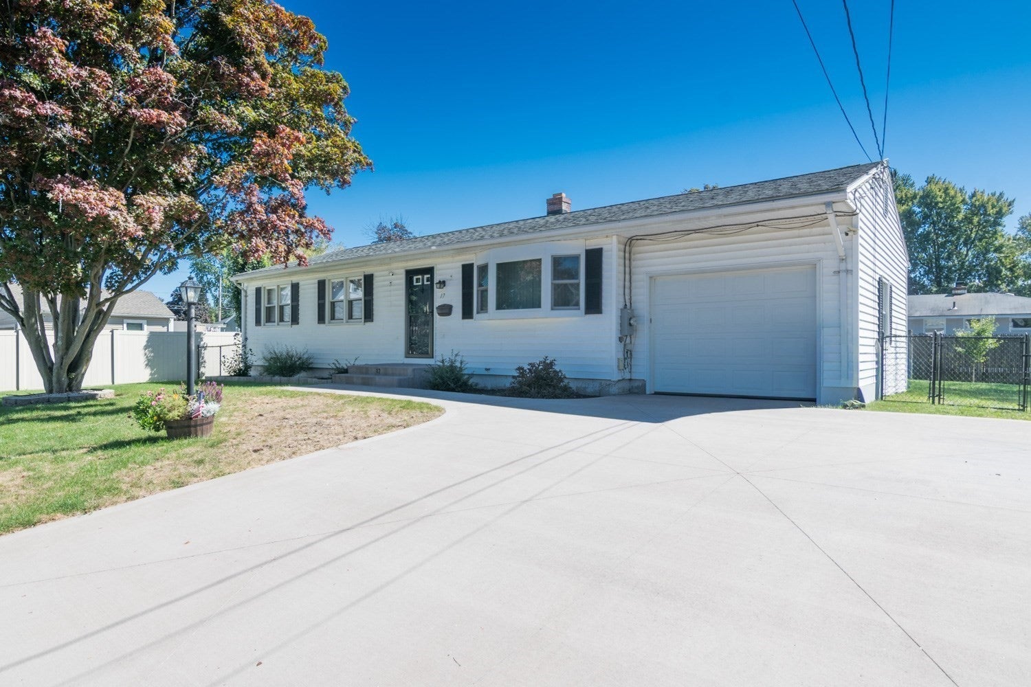17 Pickering Street, Chicopee, MA, 17 Pickering Street, Chicopee, MA Photo #4
