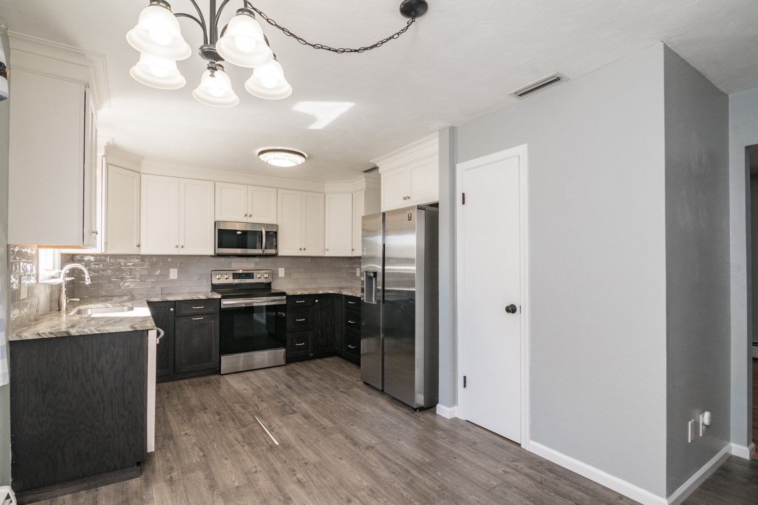 17 Pickering Street, Chicopee, MA, 17 Pickering Street, Chicopee, MA Photo #15