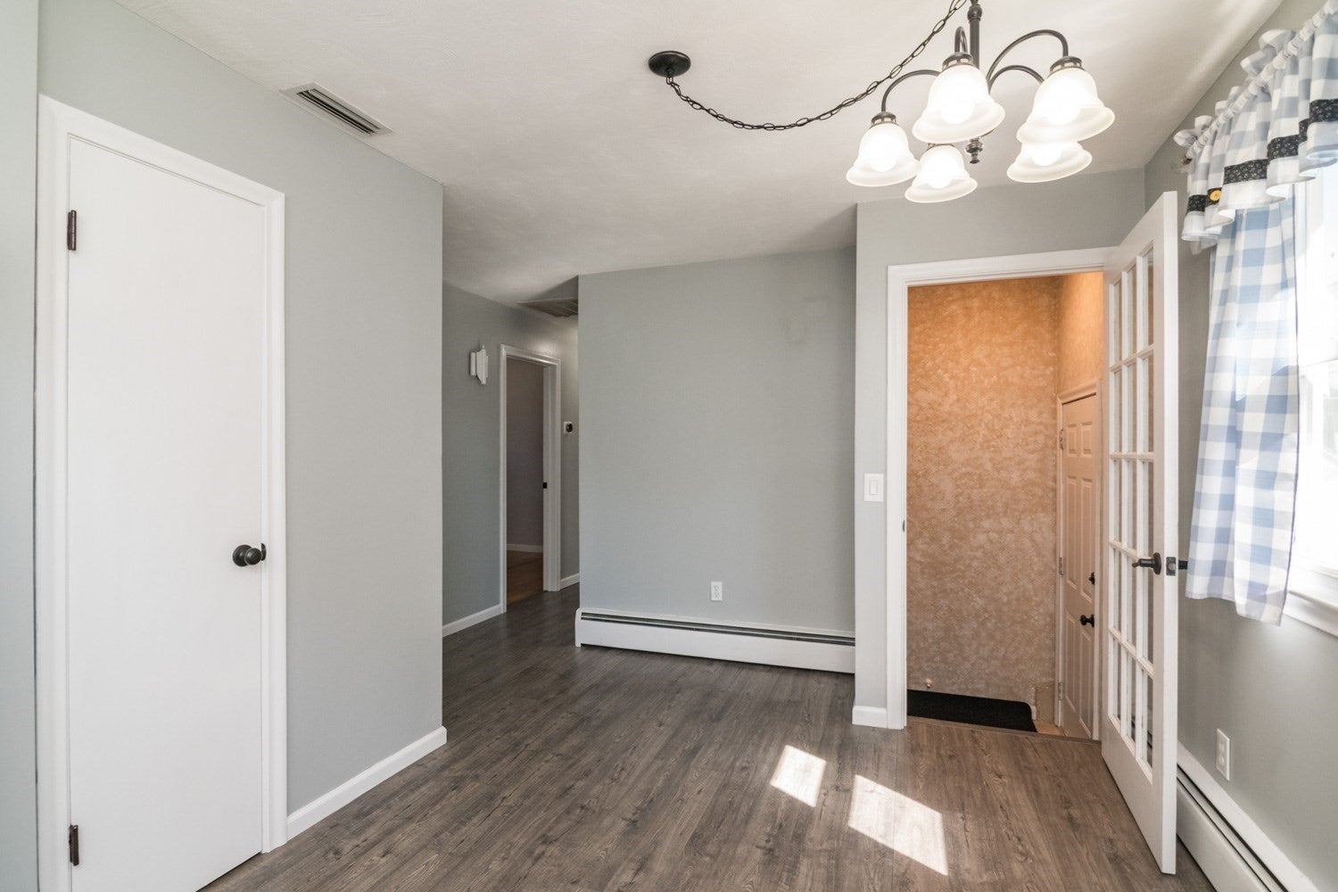 17 Pickering Street, Chicopee, MA, 17 Pickering Street, Chicopee, MA Photo #18