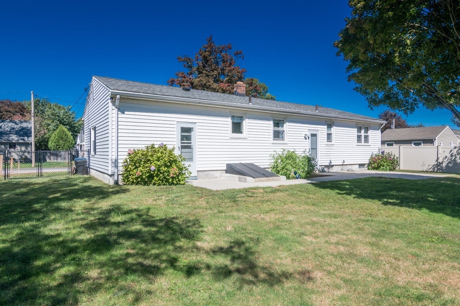 17 Pickering Street, Chicopee, MA, 17 Pickering Street, Chicopee, MA Photo #7