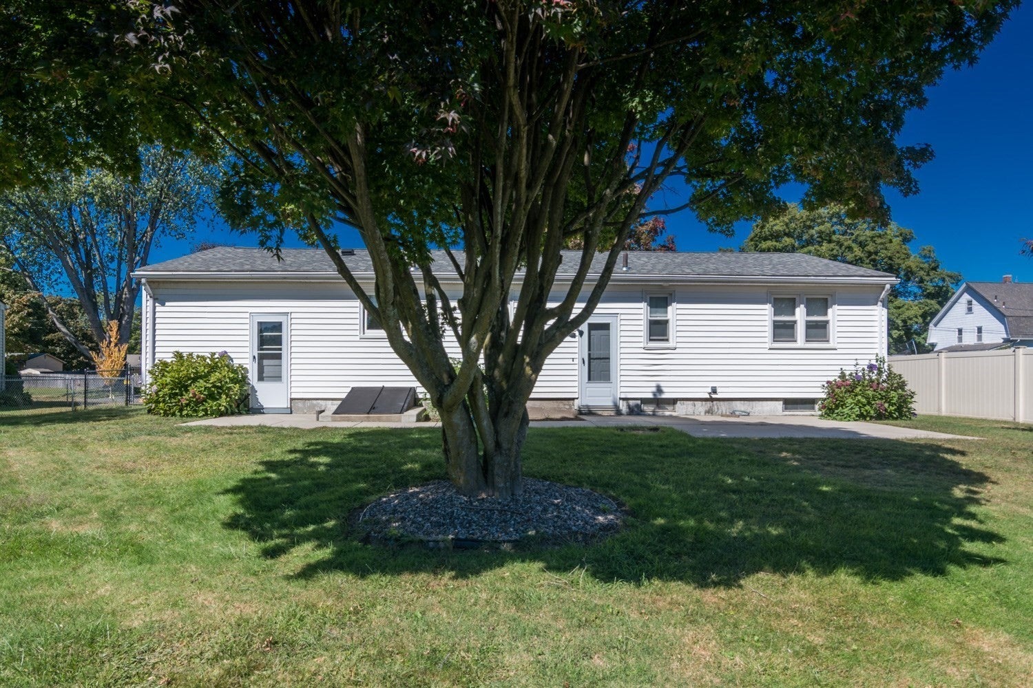 17 Pickering Street, Chicopee, MA, 17 Pickering Street, Chicopee, MA Photo #8