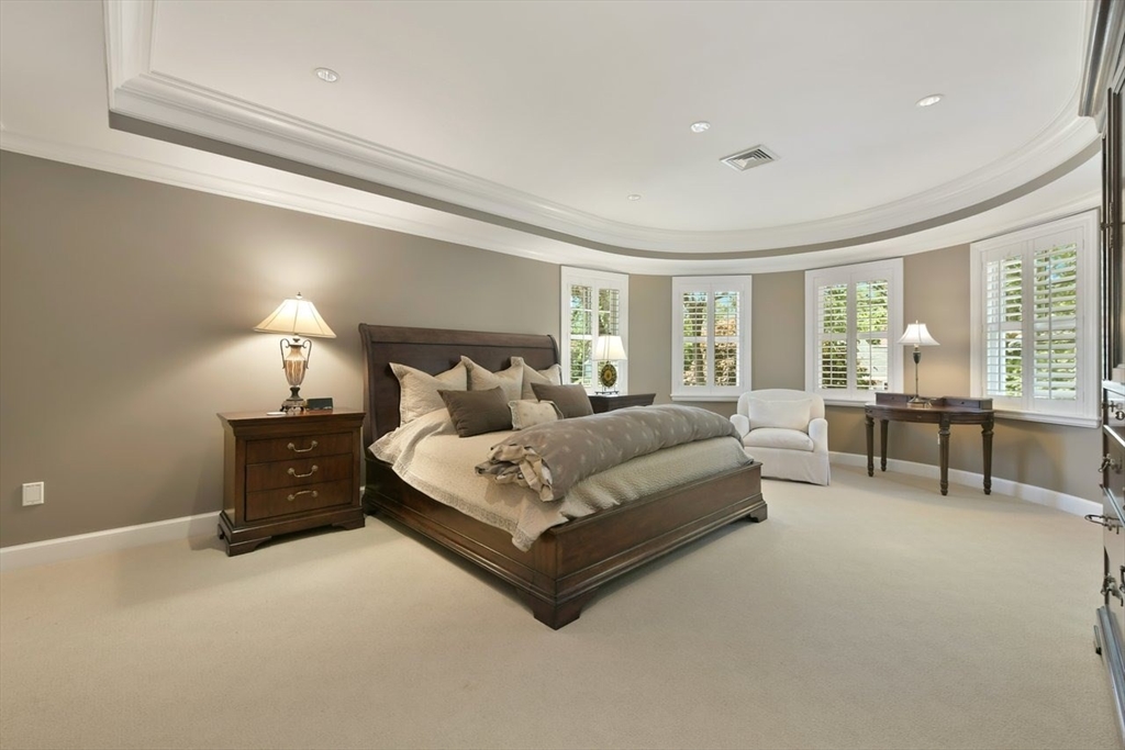 Mashpee, Massachusetts 02649, United States, 6 Bedrooms Bedrooms, ,8 BathroomsBathrooms,Residential,Active,190592