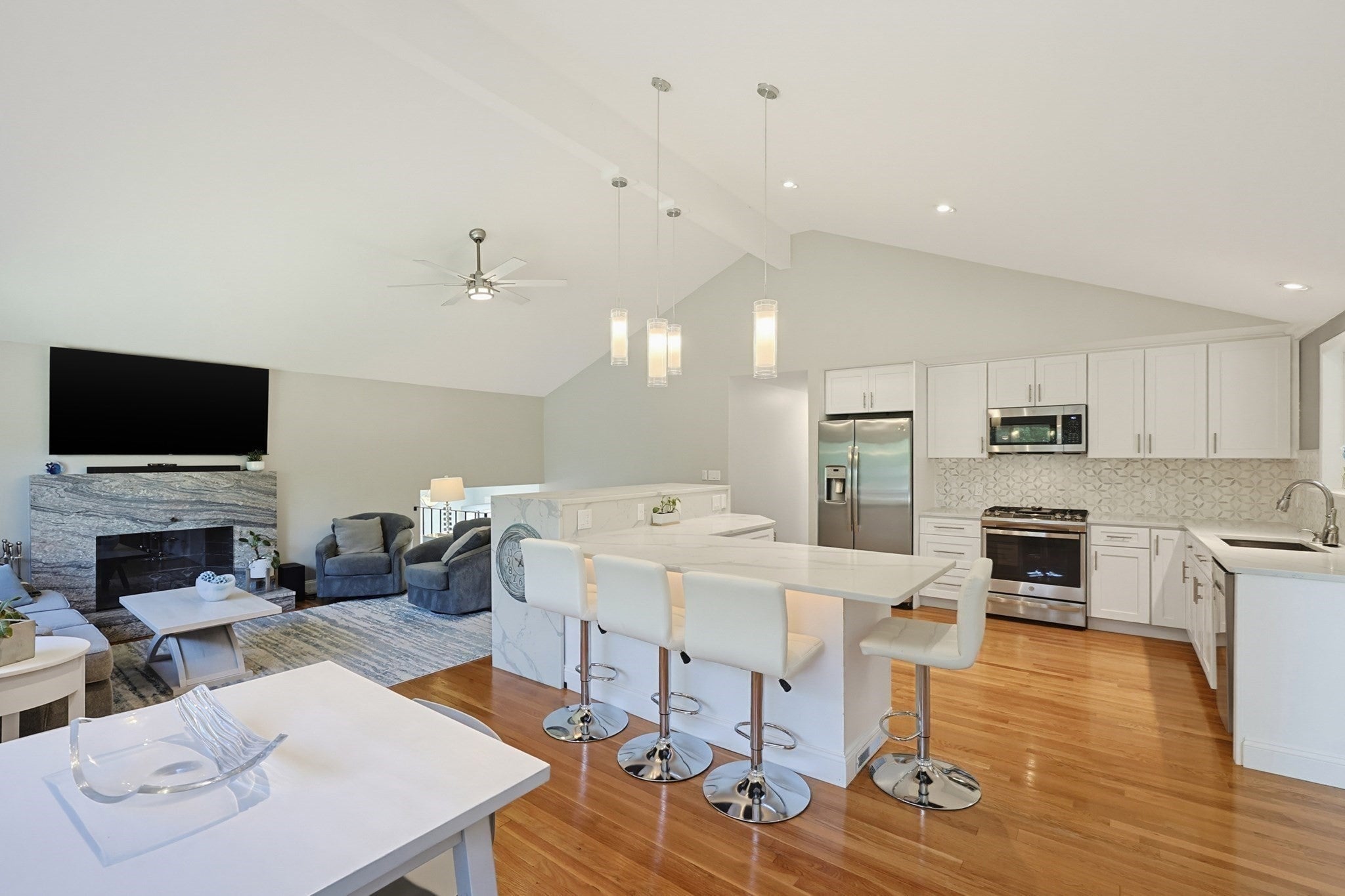 426 Chamberlain St, Holliston, MA, 426 Chamberlain St, Holliston, MA Photo #16