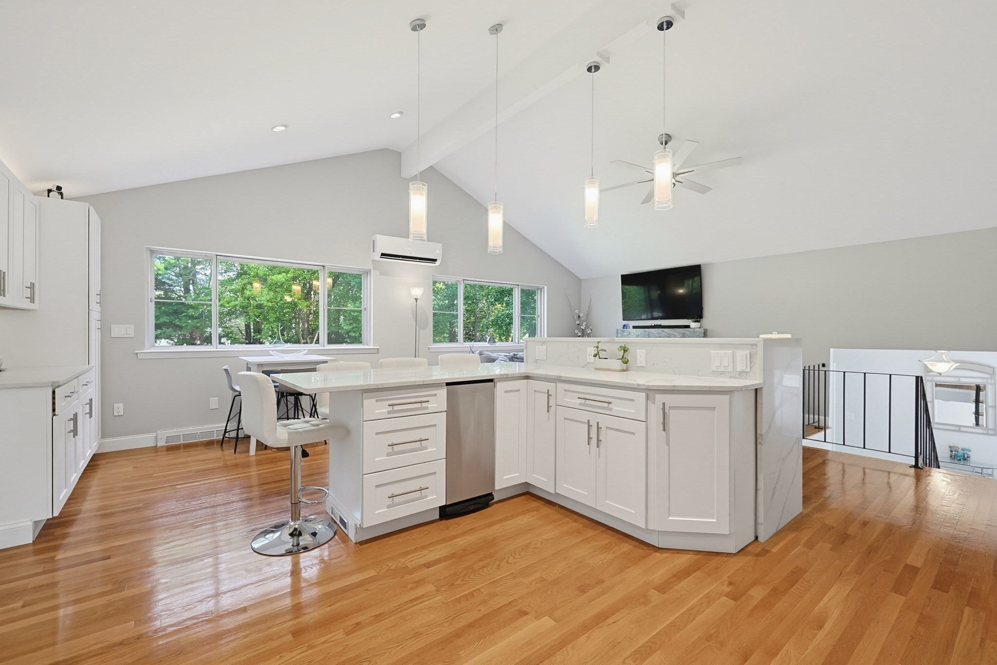 426 Chamberlain St, Holliston, MA, 426 Chamberlain St, Holliston, MA Photo #7
