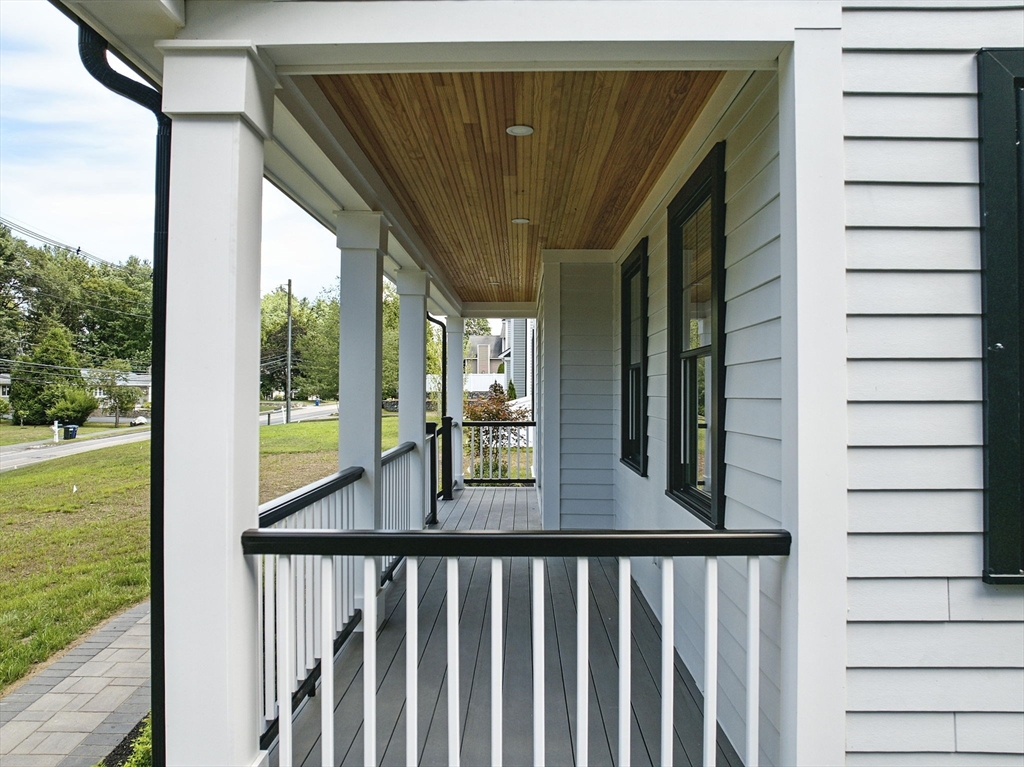 182 North St