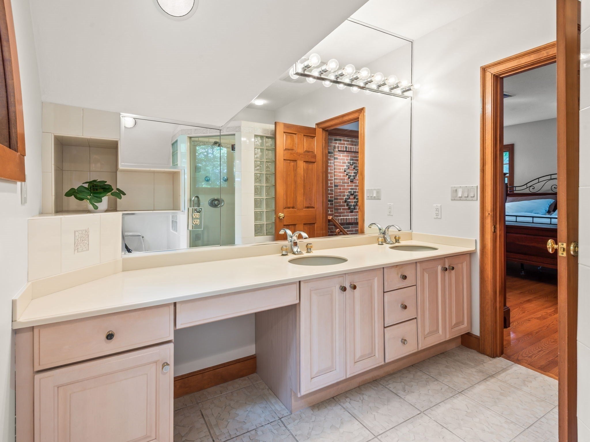 128 Warren St, Boylston, MA, 128 Warren St, Boylston, MA Photo #25