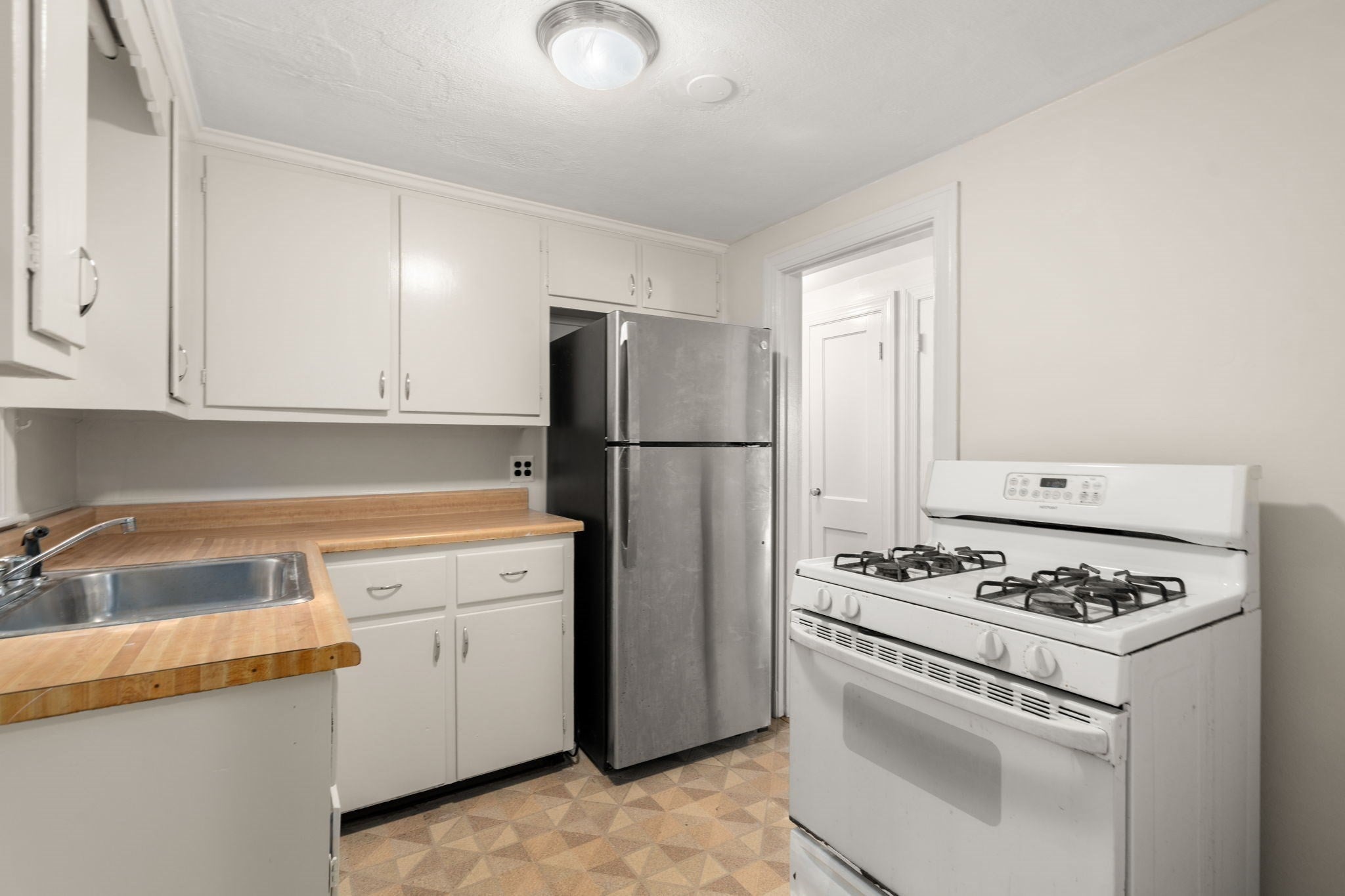 44 Mount Vernon ST, Boston, MA Photo #13