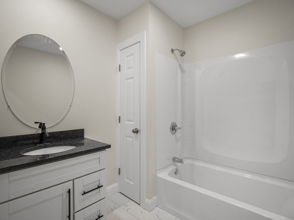 Revere, Massachusetts 02151, United States, 3 Bedrooms Bedrooms, ,2 BathroomsBathrooms,Residential,Active,15830