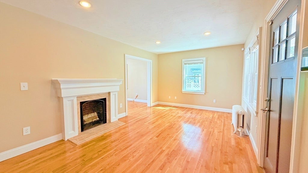 52 Oakland Ave