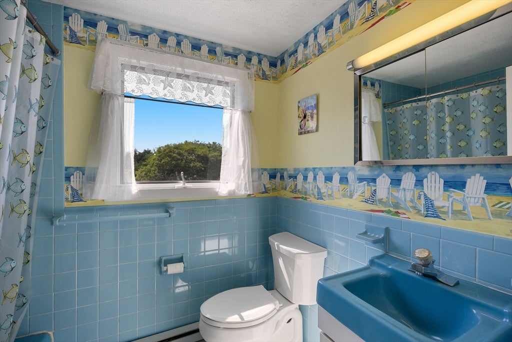 10 Windigo Ln, Truro, MA Photo #21