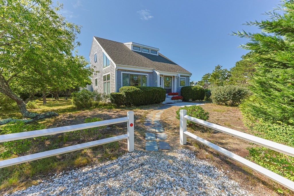 10 Windigo Ln, Truro, MA Photo #1