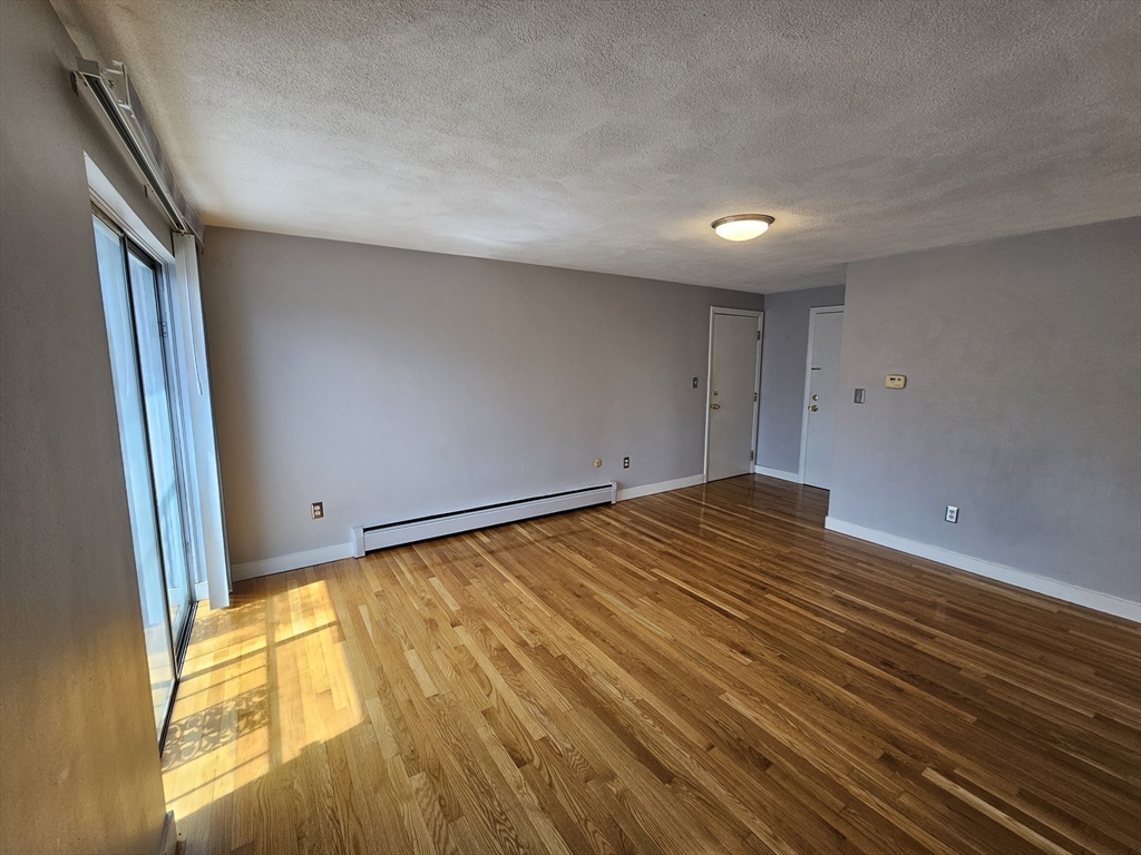 180A River St 3
