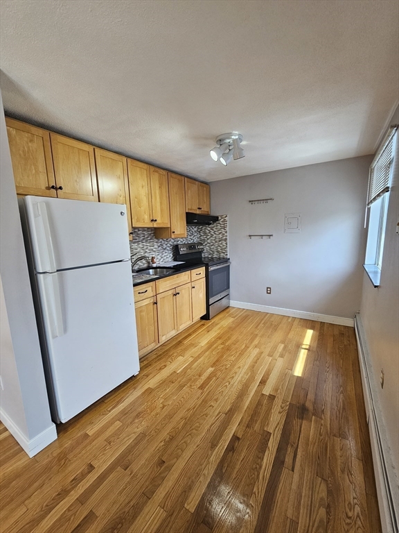 180A River St 3