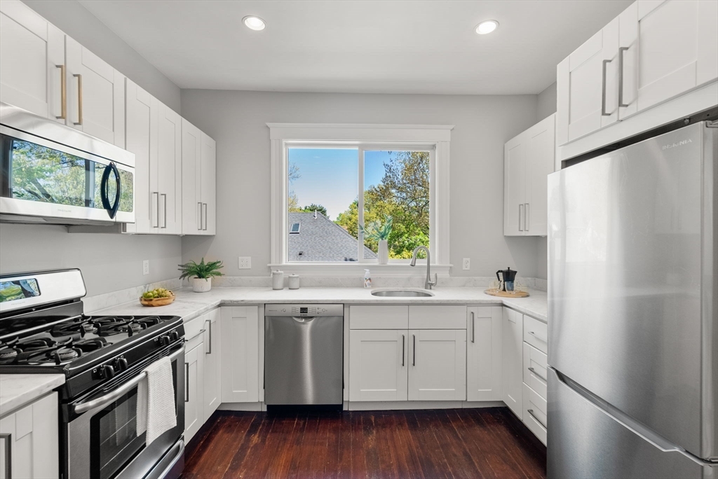34 Catherine St #6, Boston, MA Photo #10