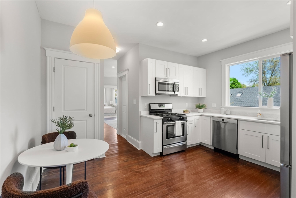 34 Catherine St #6, Boston, MA Photo #8