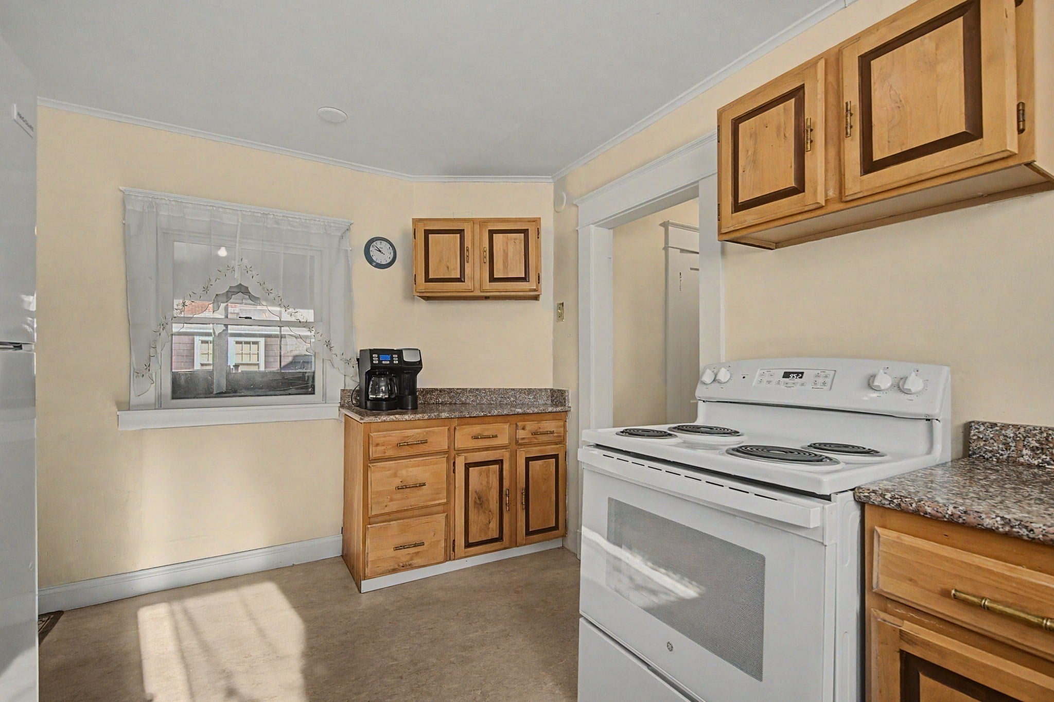 84 High Street, Montague, MA Photo #12