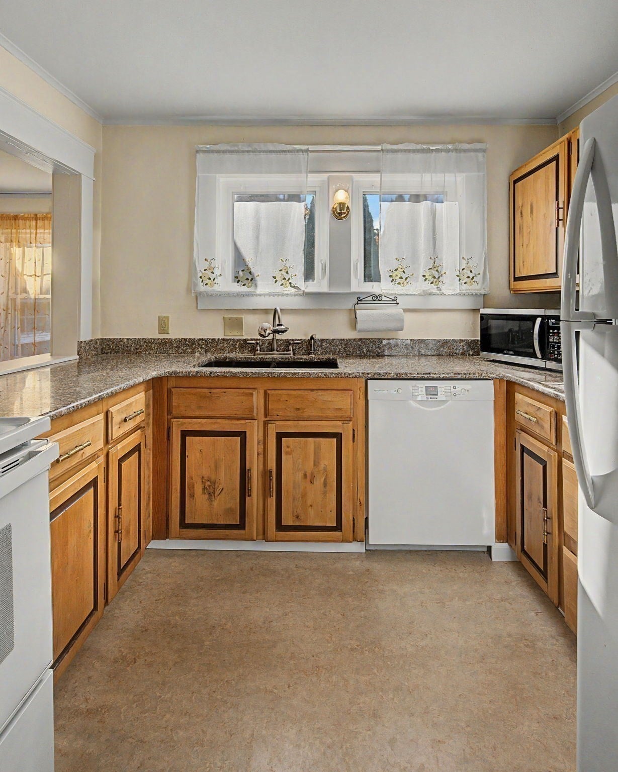 84 High Street, Montague, MA Photo #11