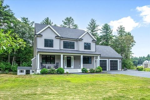 30 Harvestwood Lane Middleboro MA 02346