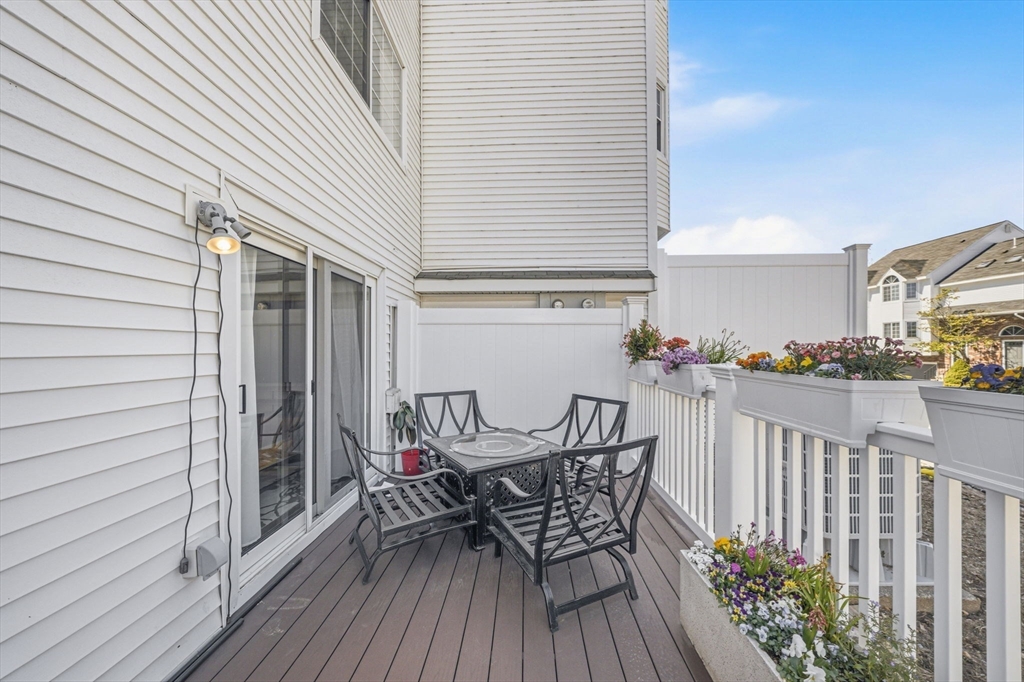 175 Tall Oaks Dr #F, Weymouth, MA Photo #26