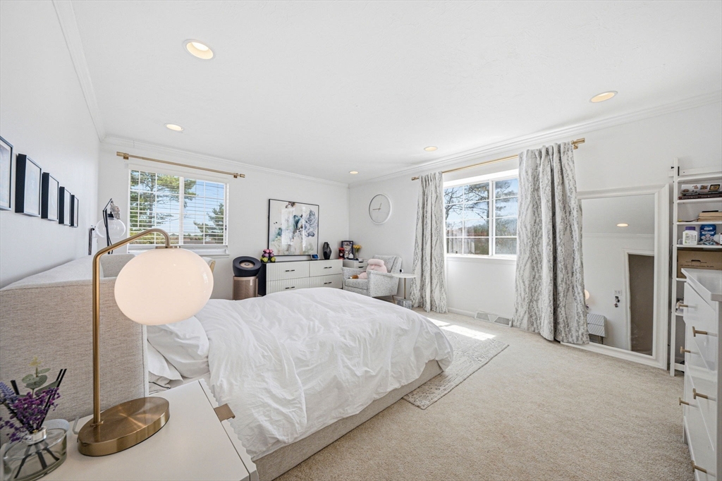 175 Tall Oaks Dr #F, Weymouth, MA Photo #11