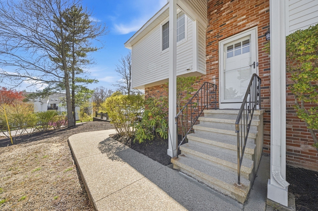 175 Tall Oaks Dr #F, Weymouth, MA Photo #28