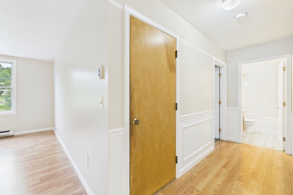 8 Meadowbrook Ct 8