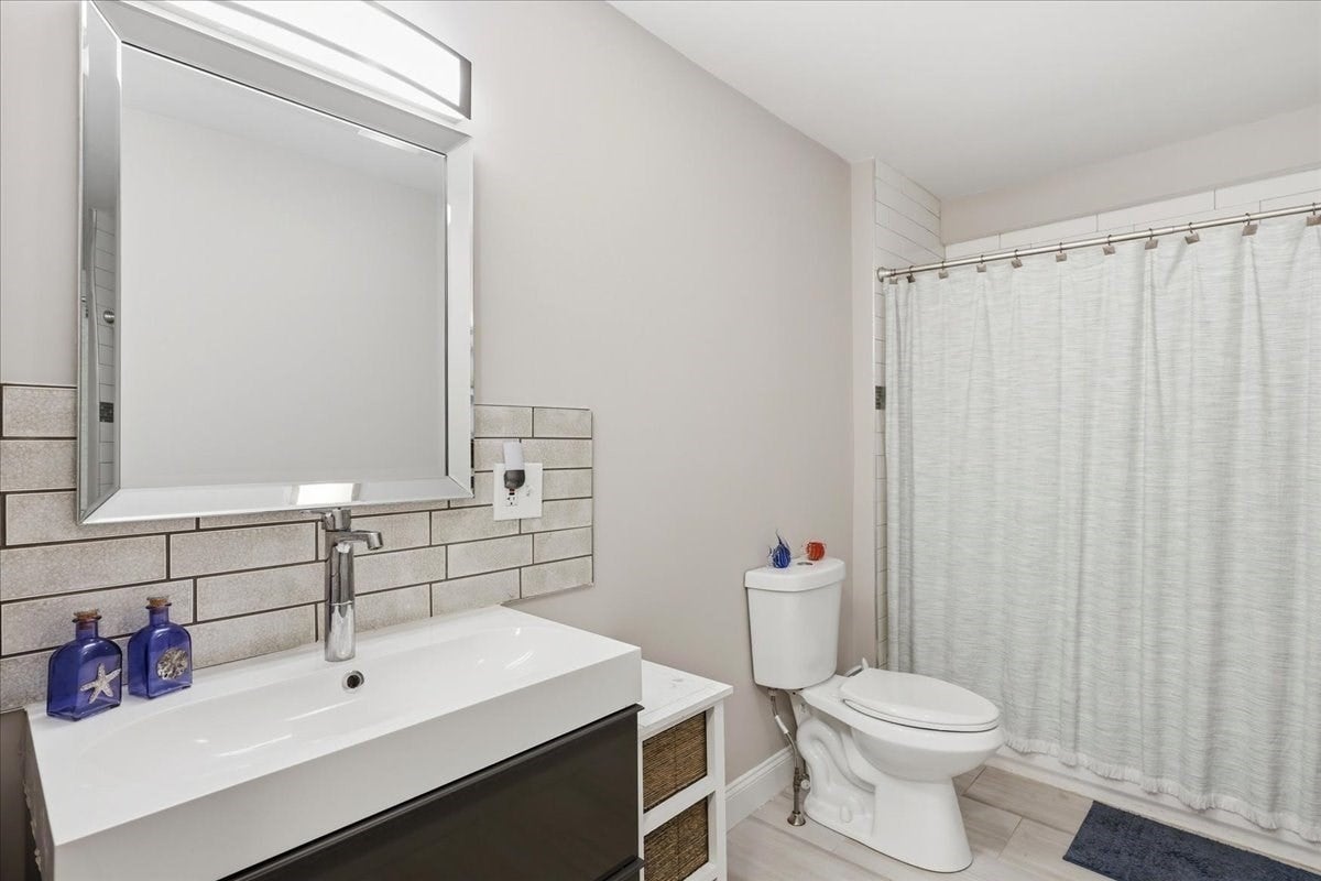 189 Shirley ST #2, Winthrop, MA Photo #14