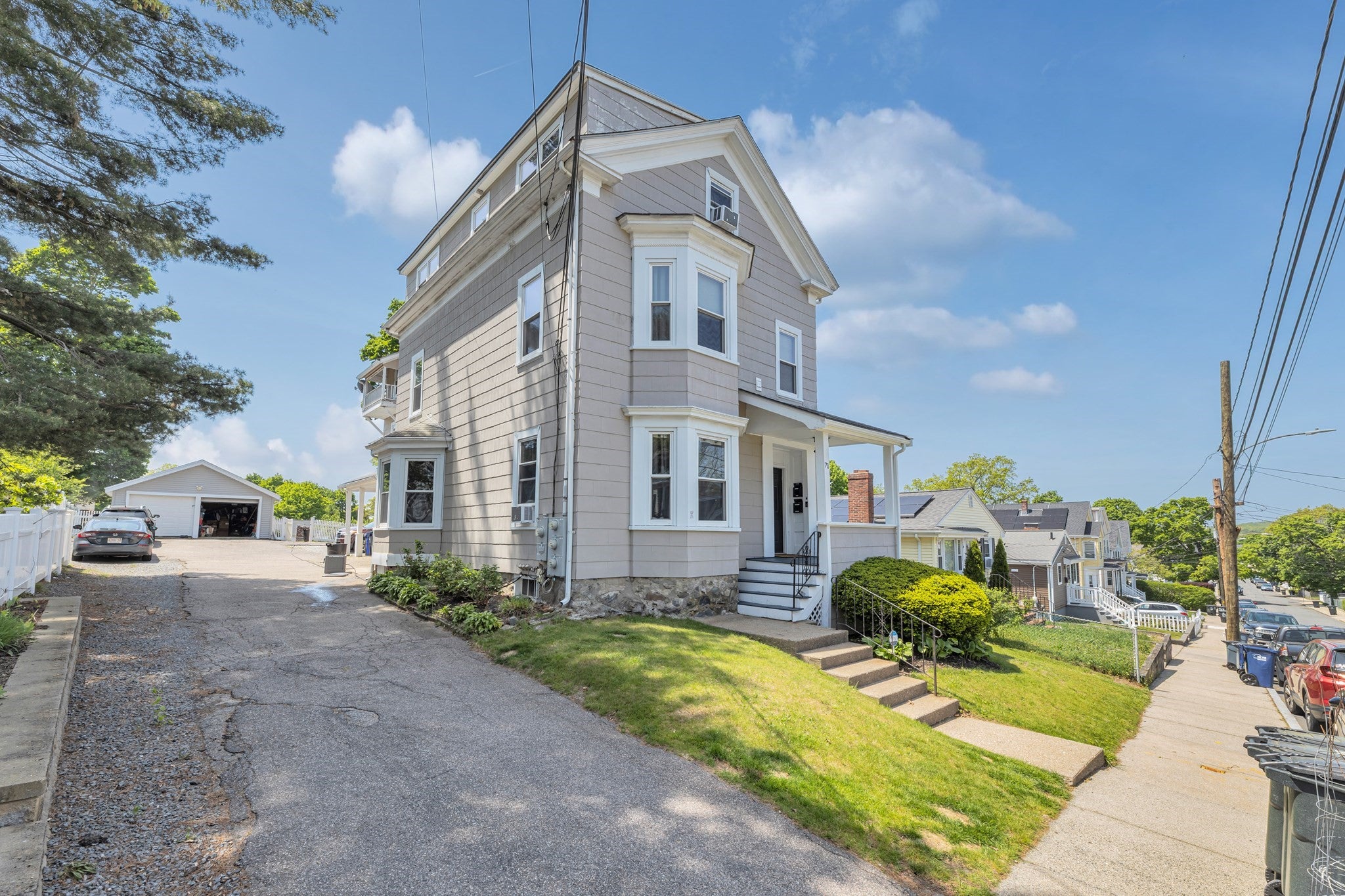 71 Neponset Ave 1, Boston MA 02136