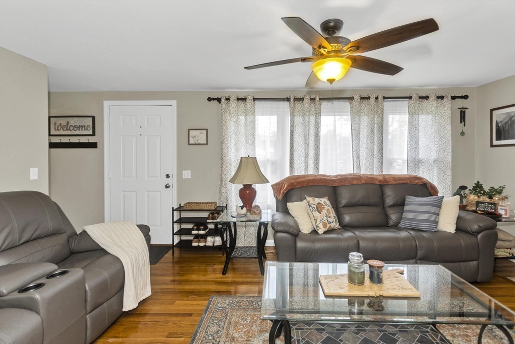 4 Jean Dr, Springfield, MA Photo #30