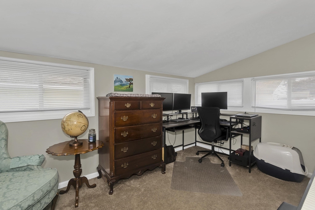 4 Jean Dr, Springfield, MA Photo #40