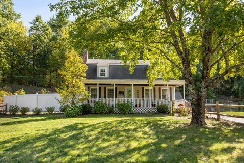 104 Ash Street Townsend MA 01469