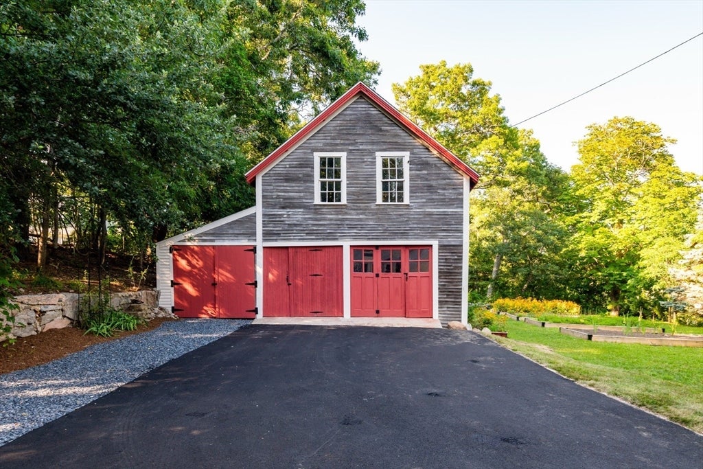 1276 County Rd