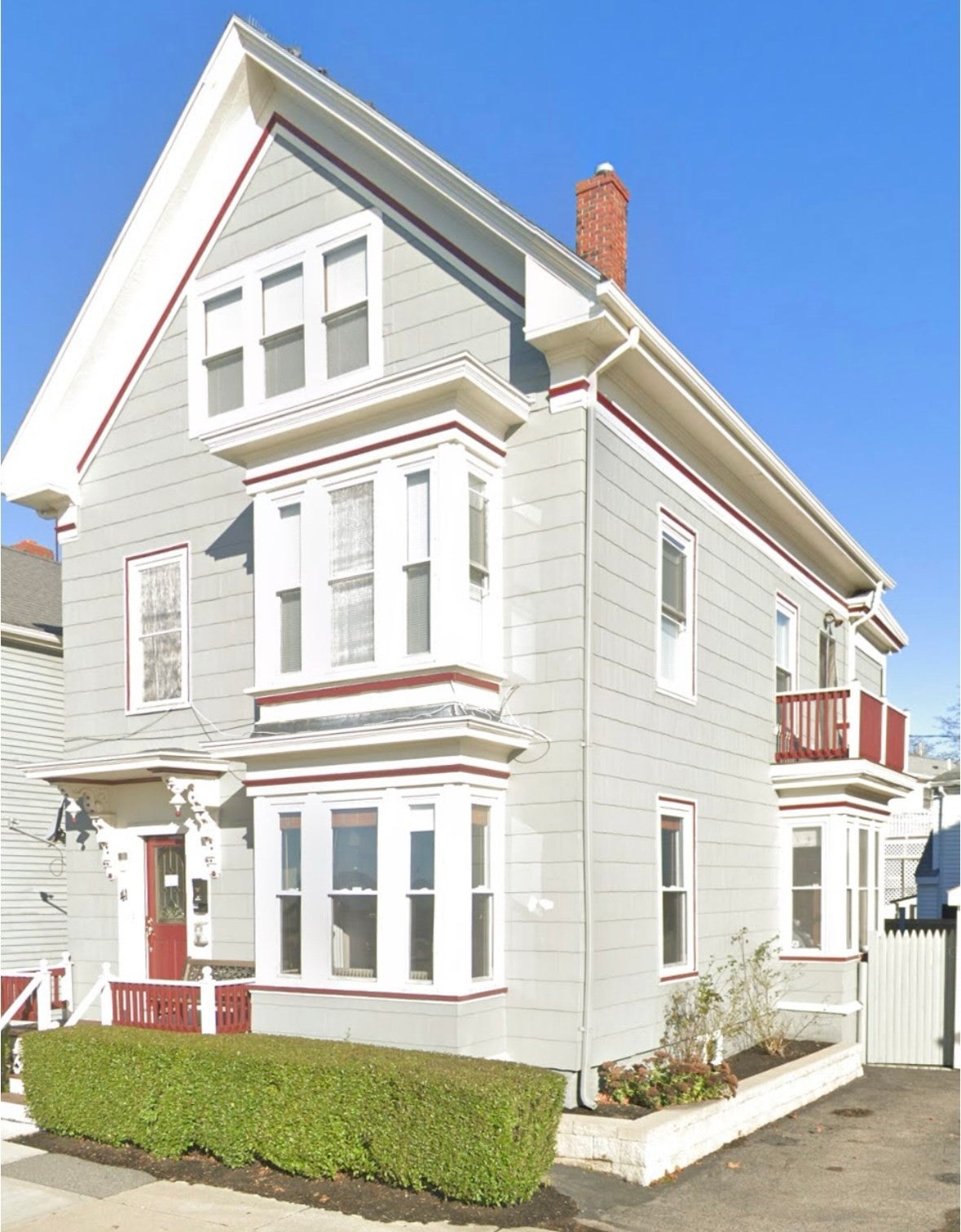 Click for 45 Western Ave #2, Gloucester, MA slideshow Click for 45 Western Ave #2, Gloucester, MA slideshow