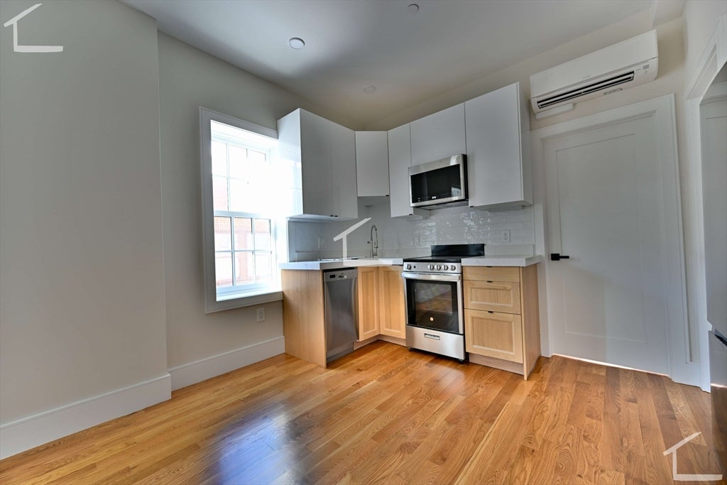 18 Winchester ST #4, Boston, MA, 18 Winchester ST #4, Boston, MA Photo #1