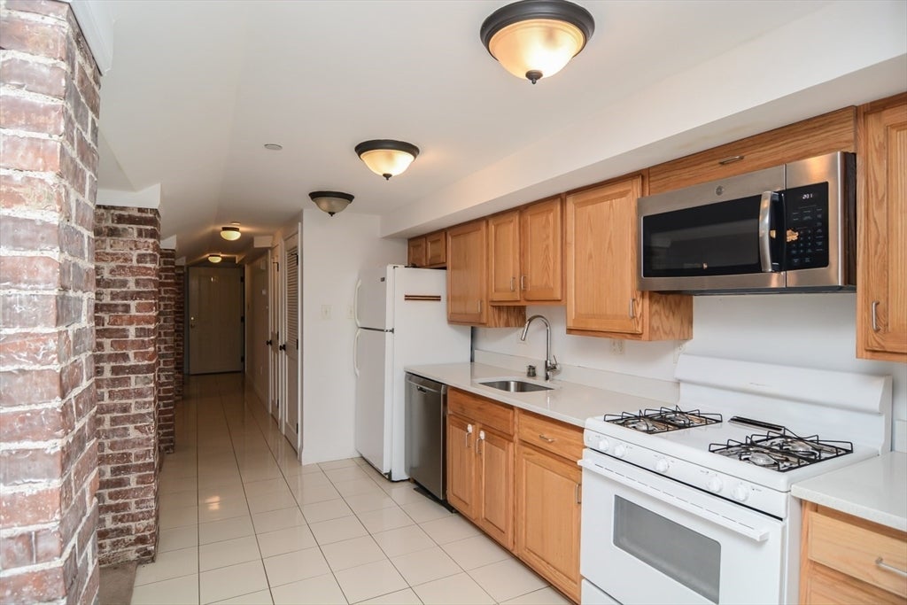 240 Franklin St #B2, Cambridge, MA, 240 Franklin St #B2, Cambridge, MA Photo #6
