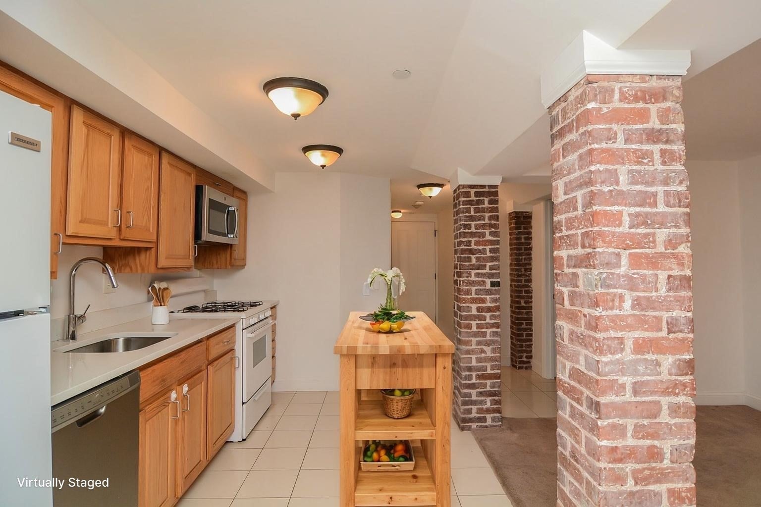 240 Franklin St #B2, Cambridge, MA Photo #7