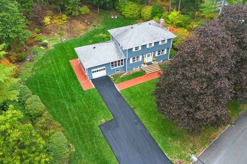14 Belmont Dr Chelmsford MA 01824