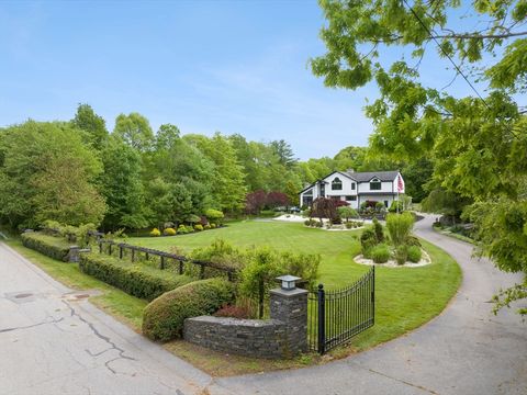 75 Narrows Rd Freetown MA 02702