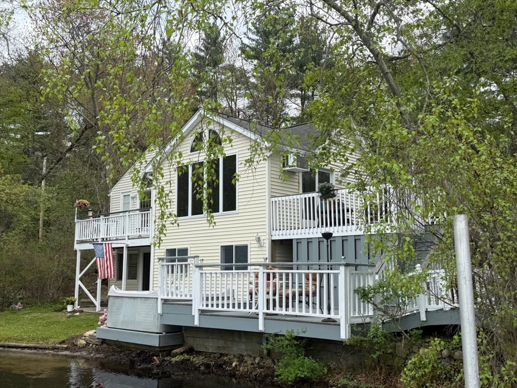 14 Beech St, Palmer, MA, 14 Beech St, Palmer, MA Photo #2