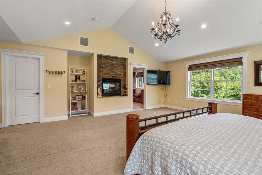 50 Opal Circle, Franklin, MA, 50 Opal Circle, Franklin, MA Photo #21
