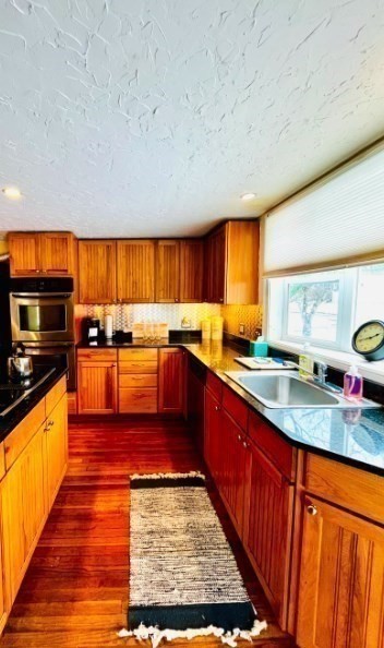 214-216 River Road East